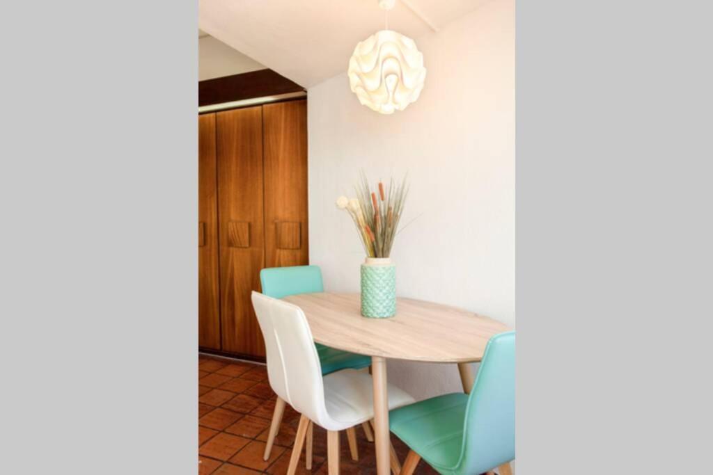 Ferienwohnung Estudio Vista Mar Com A/C E Acesso Privado A Praia Sesimbra Exterior foto