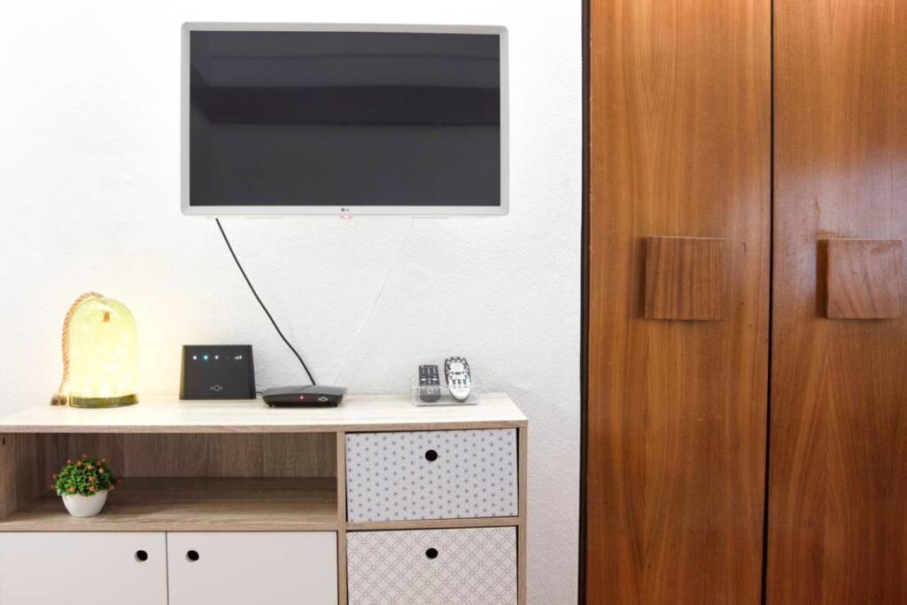 Ferienwohnung Estudio Vista Mar Com A/C E Acesso Privado A Praia Sesimbra Exterior foto